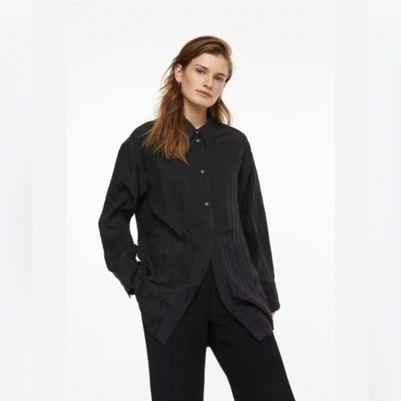 H&M Women Black Crinckle Chiffon Tunic Top Blouse Button Shirt size medium - Picture 1 of 9